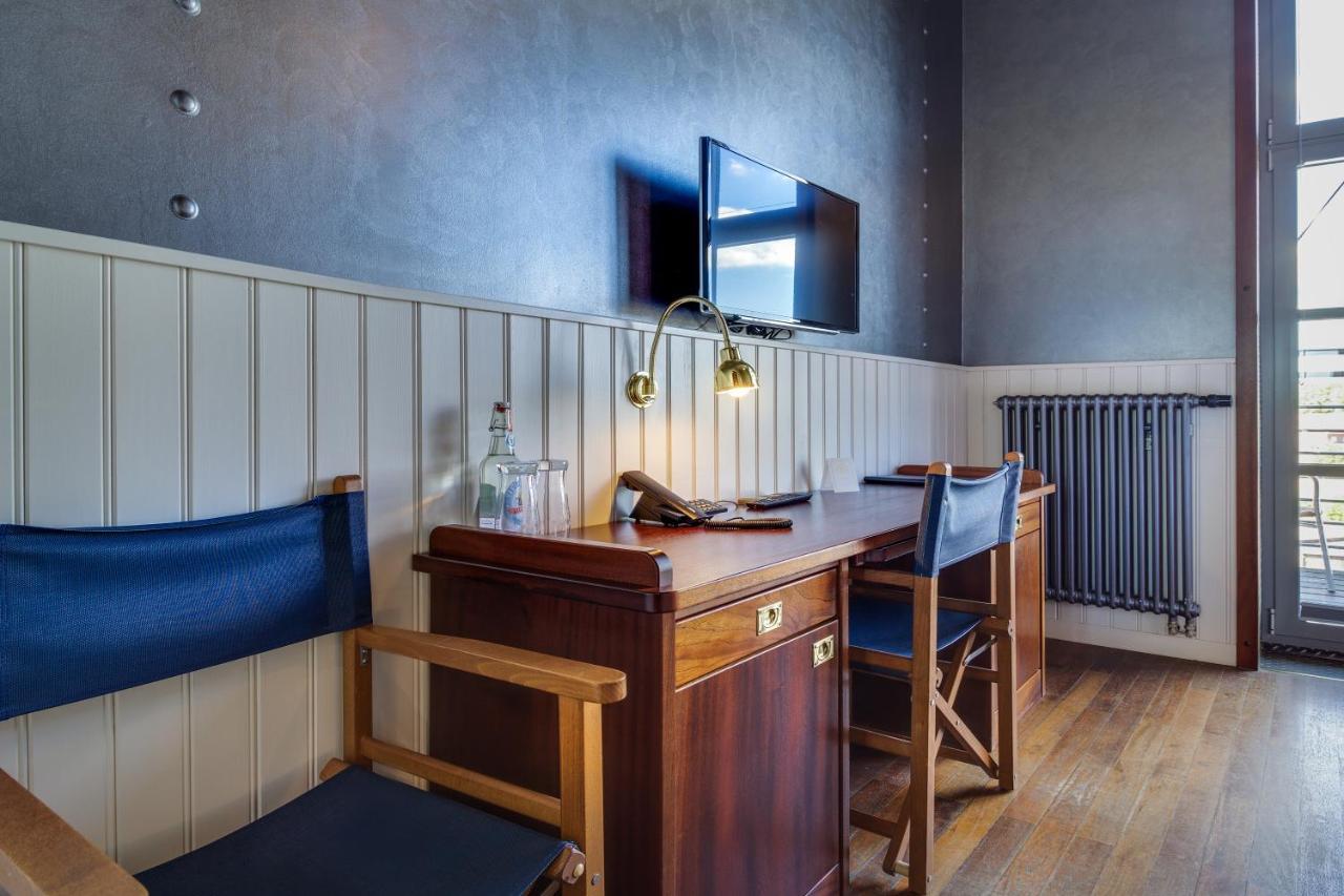 Hotel Doemitzer Hafen Bagian luar foto
